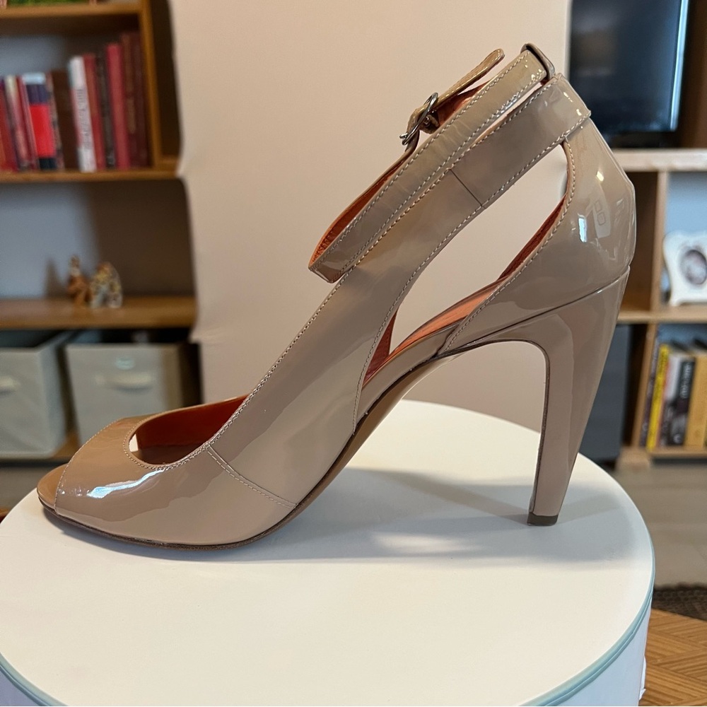 Genuine Leather Via Spiga Heels - Picture 2 of 10